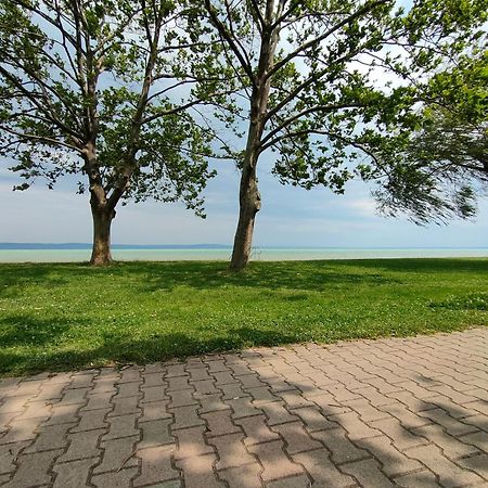 Csatang Vendeghaz Villa Siófok Kültér fotó